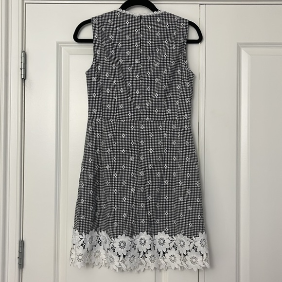 Nanette Lepore Daisy Dress, Size 2 - Picture 6 of 6